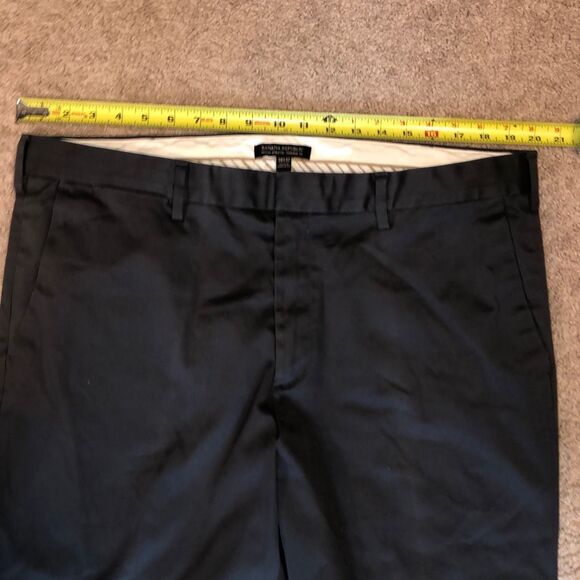 Banana Republic Mason Athletic Tapered Fit in Charcoal Chino Pants, Size 38 x 32 - Picture 11 of 13